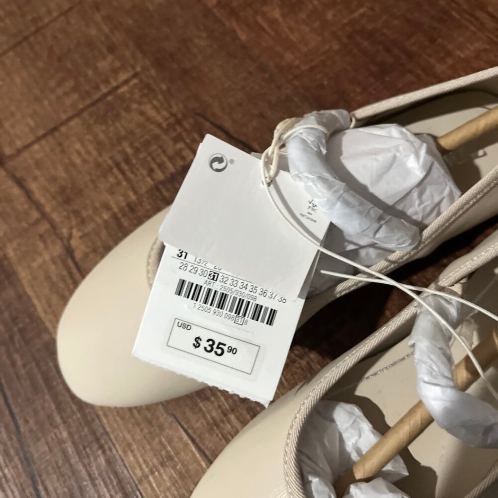 🌟 Brand New Zara Cream Leather Shoes - Size 31 - With Tags! 🌟 - Picture 2 of 3